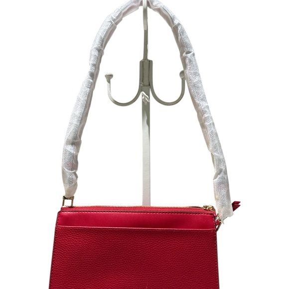 Michael Kors Elegant Red Leather Shoulder Bag - Picture 2 of 7